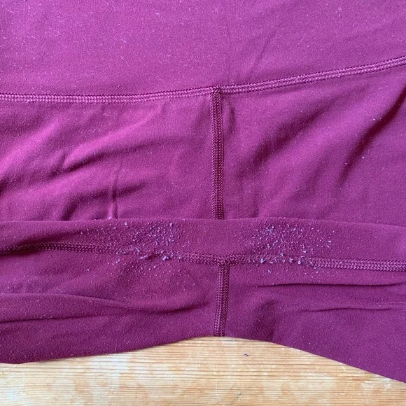 Lululemon Align Cropped, Deep Rouge, Size 6, 19 Inseam - Picture 4 of 4